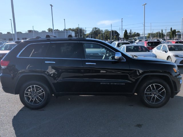 Used 2019 Jeep Grand Cherokee Limited AWD/4WD image 10