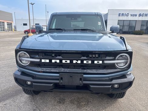 Used 2025 Ford Bronco Outer Banks image 8