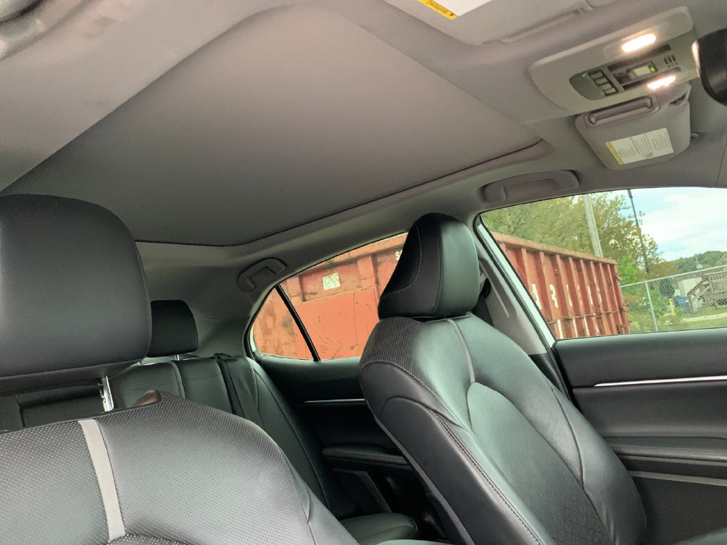 Used 2022 Toyota Camry XSE w/ Navigation Package FWD image 18