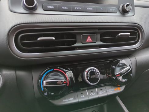 Certified 2023 Hyundai Kona SEL image 24