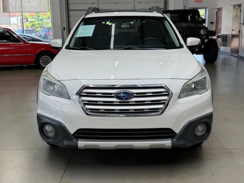 Used 2016 Subaru Outback 2.5i Limited AWD/4WD image 6