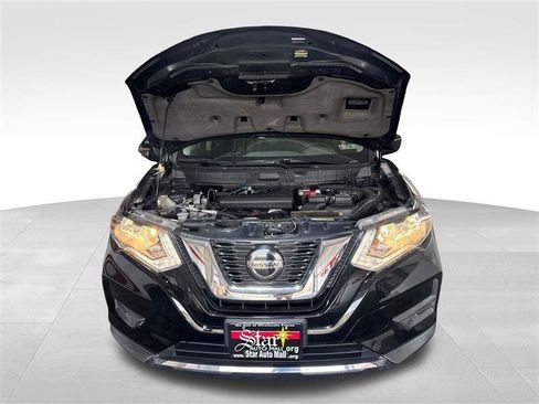 Used 2019 Nissan Rogue S AWD/4WD image 11