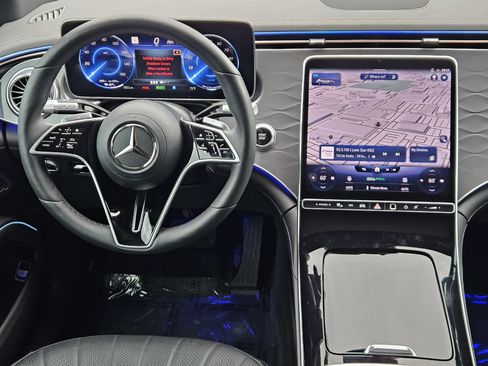 Certified 2023 Mercedes-Benz EQS 450+ SUV image 27