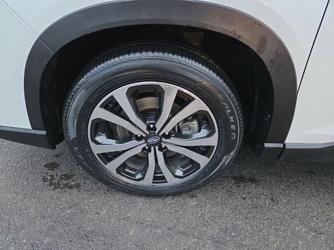 Used 2021 Subaru Forester Limited w/ Popular Package #3 image 22