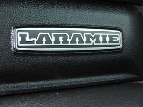 Used 2022 RAM 1500 Laramie image 28