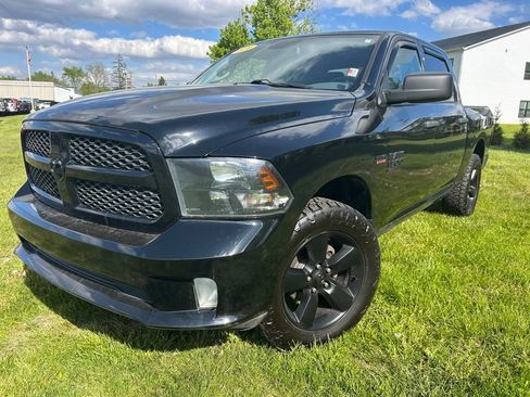 Used 2020 RAM 1500 Express w/ Wheel & Sound Group AWD/4WD image 9