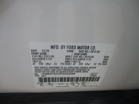 Used 2023 Ford Explorer XLT w/ Equipment Group 202A image 25