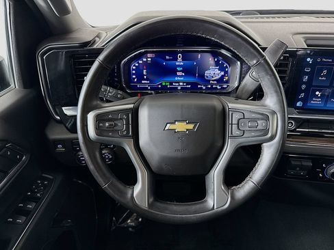 Used 2024 Chevrolet Silverado 2500 LT w/ Convenience Package AWD/4WD image 11