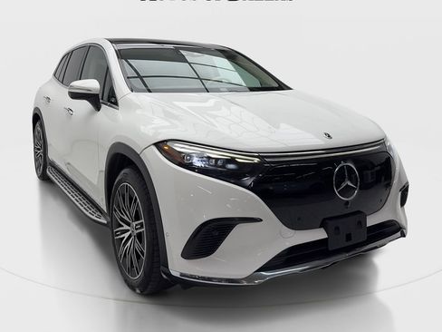 Used 2023 Mercedes-Benz EQS 450+ SUV image 2