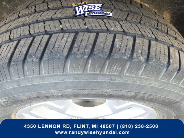 Used 2019 Chevrolet Traverse LT FWD image 10