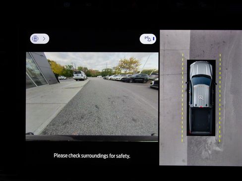 Used 2024 Ford F250 Lariat w/ Sport Appearance Package image 18