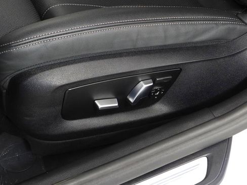 Used 2023 BMW 530e w/ M Sport Package RWD image 23