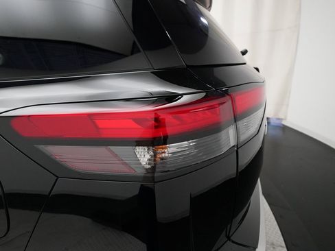 Certified 2024 Nissan Pathfinder Platinum w/ Cargo Package image 34