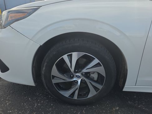 Used 2021 Subaru Legacy Base w/ Alloy Wheel Package image 10