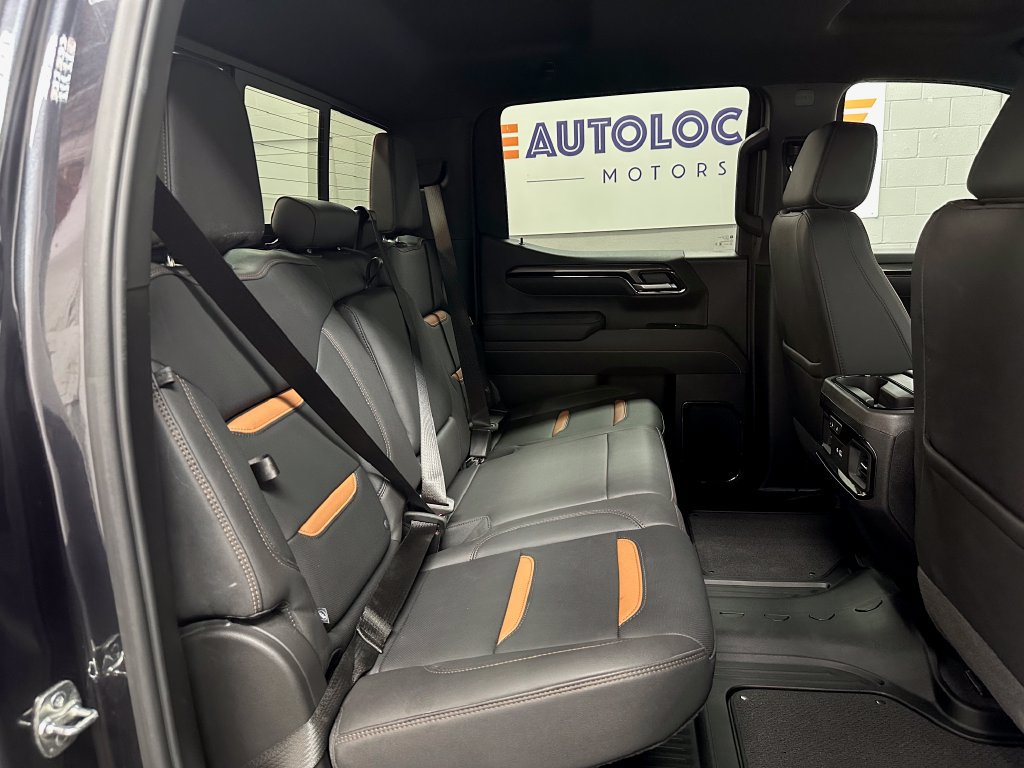Used 2026 GMC Sierra 1500 AT4 w/ Technology Package AWD/4WD image 21