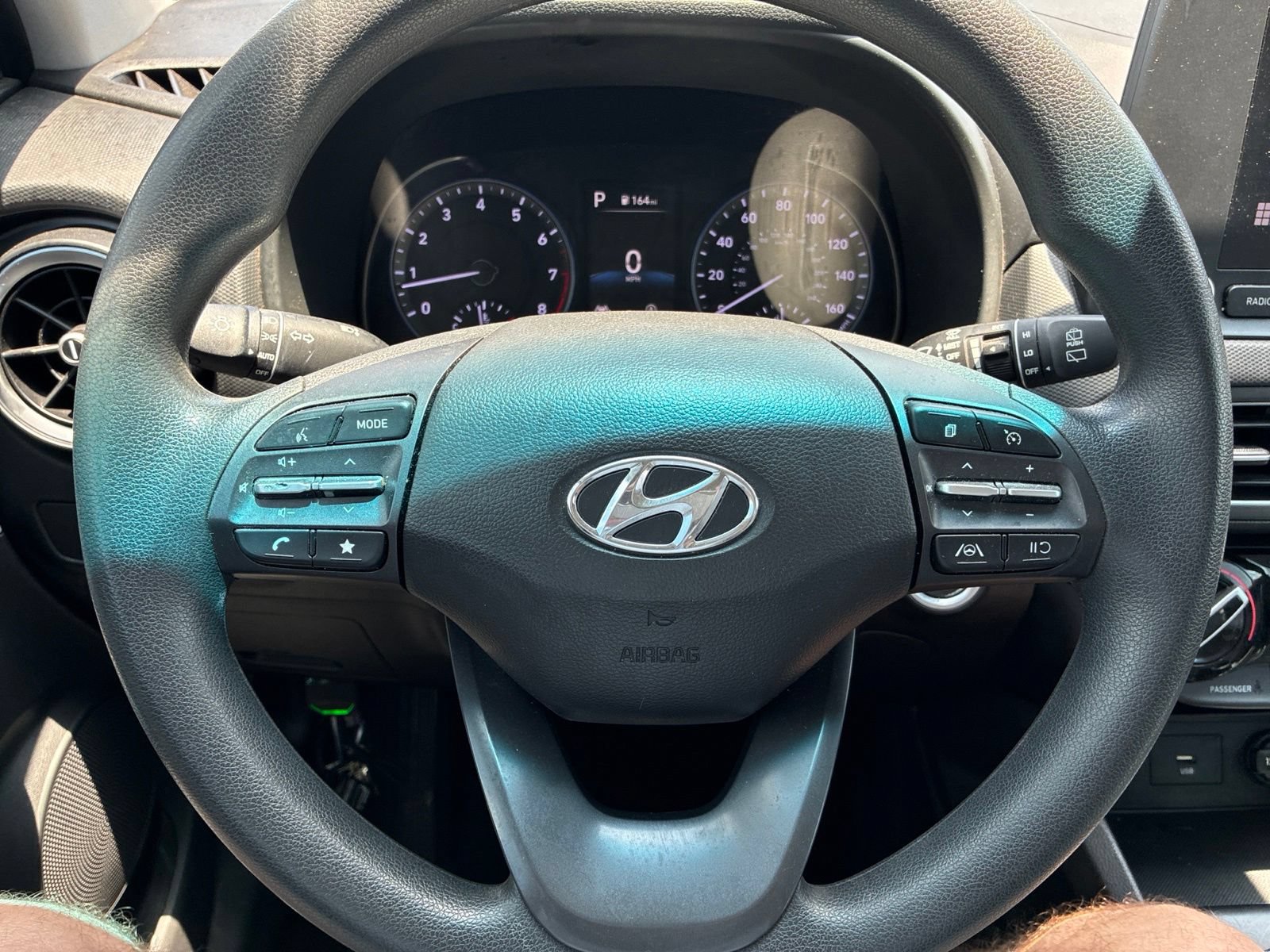 Used 2023 Hyundai Kona SEL w/ Cargo Package FWD image 9