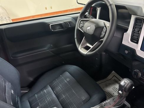 New 2025 Ford Bronco Heritage Edition image 30