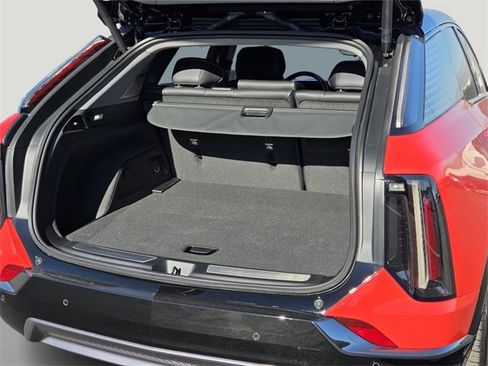 New 2026 Cadillac Optiq Sport 2 image 17