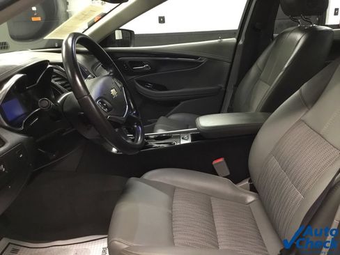 Used 2016 Chevrolet Impala LT FWD image 24