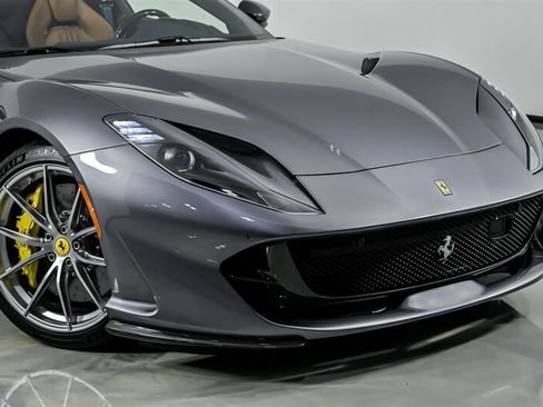 Used 2023 Ferrari 812 GTS RWD image 27