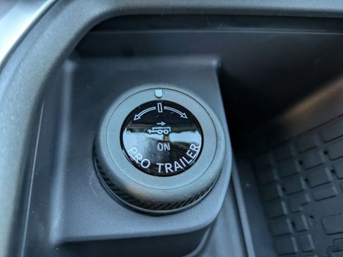 New 2025 Ford Expedition Platinum w/ Stealth Performance Package image 25