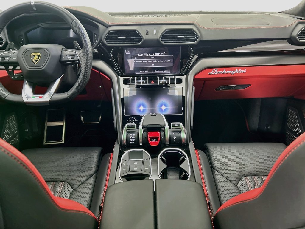 Used 2023 Lamborghini Urus S AWD/4WD image 13