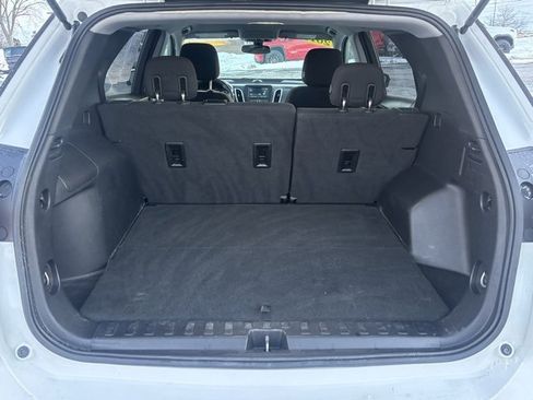 Used 2018 Chevrolet Equinox LT image 9