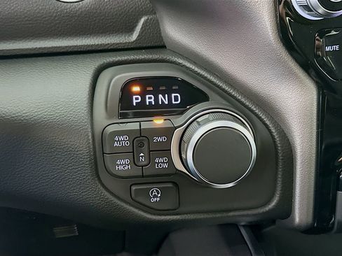 New 2026 RAM 1500 Big Horn AWD/4WD image 23