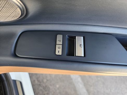 Used 2022 Genesis GV80 3.5T w/ Advanced Package 06 image 72