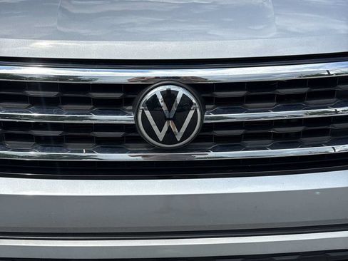 Used 2020 Volkswagen Atlas Cross Sport SE AWD/4WD image 29