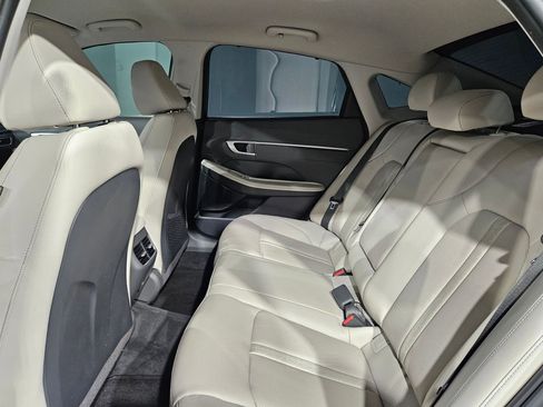 Used 2022 Hyundai Sonata Limited FWD image 37