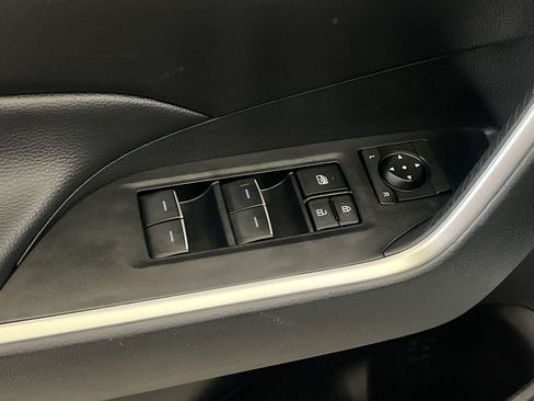 Used 2024 Toyota RAV4 XLE FWD image 14