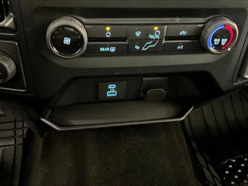 Used 2022 Ford F150 XLT RWD image 16