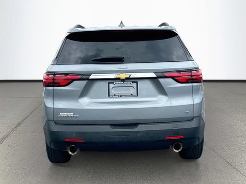 Used 2023 Chevrolet Traverse LT FWD image 27
