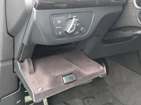 Used 2019 Audi SQ5 Premium Plus w/ Premium Plus Package image 14