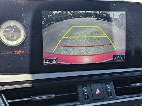 Used 2022 Lexus ES 350 w/ Premium Package FWD image 29