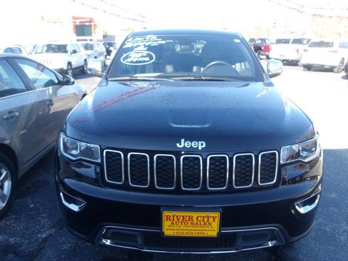 Used 2019 Jeep Grand Cherokee Limited image 2