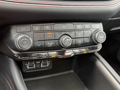 Used 2024 Dodge Durango GT AWD/4WD image 26