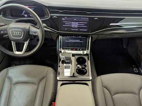 Used 2023 Audi Q7 3.0T Prestige w/ Prestige Package image 15