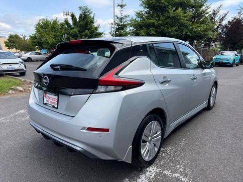 Certified 2024 Nissan Leaf S FWD image 7
