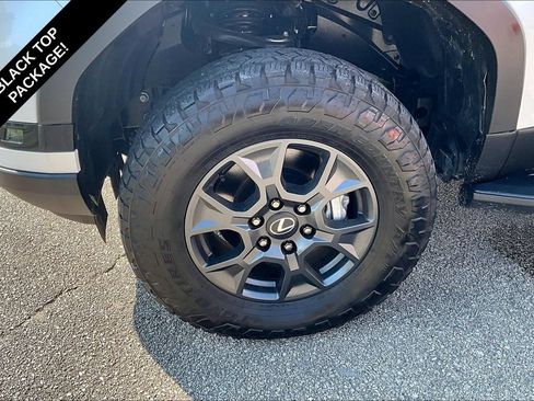 Used 2025 Lexus GX 550 AWD/4WD image 8