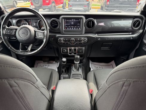 Used 2020 Jeep Wrangler Unlimited Sport AWD/4WD image 10