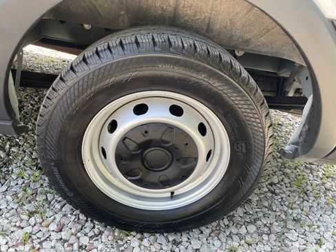Certified 2024 Ford Transit 350 XL RWD image 17