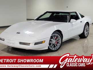 Used 1994 Chevrolet Corvette Coupe RWD video 1