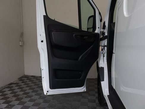 Used 2022 Mercedes-Benz Sprinter 3500 image 15