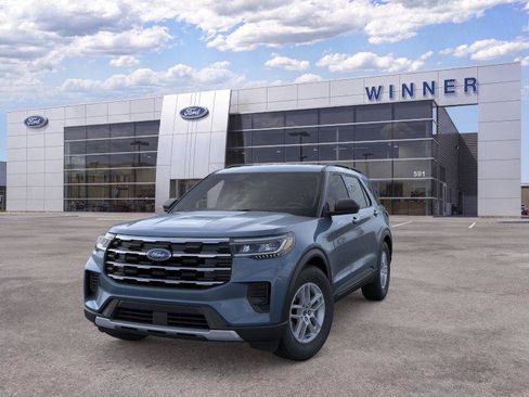 New 2026 Ford Explorer Active AWD/4WD image 2