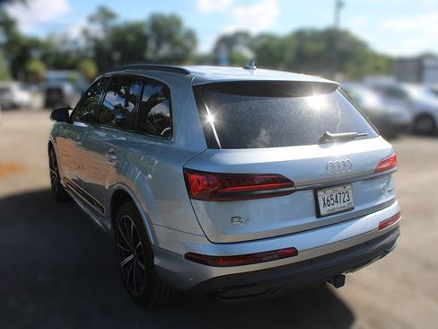 Used 2023 Audi Q7 3.0T Premium Plus w/ Premium Plus Package AWD/4WD image 13