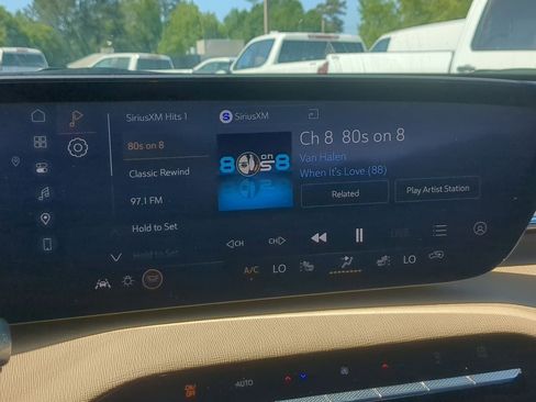 Used 2026 Buick Enclave Preferred w/ Power Package FWD image 13