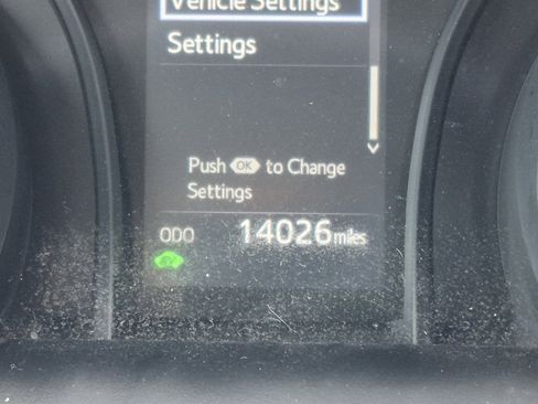 Used 2023 Toyota Camry LE image 30