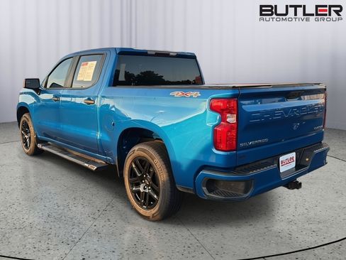 Used 2023 Chevrolet Silverado 1500 Custom AWD/4WD image 4